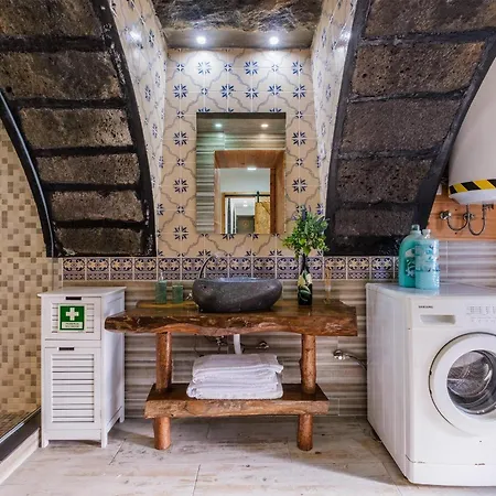 Апартаменты Castanheiro's Place *