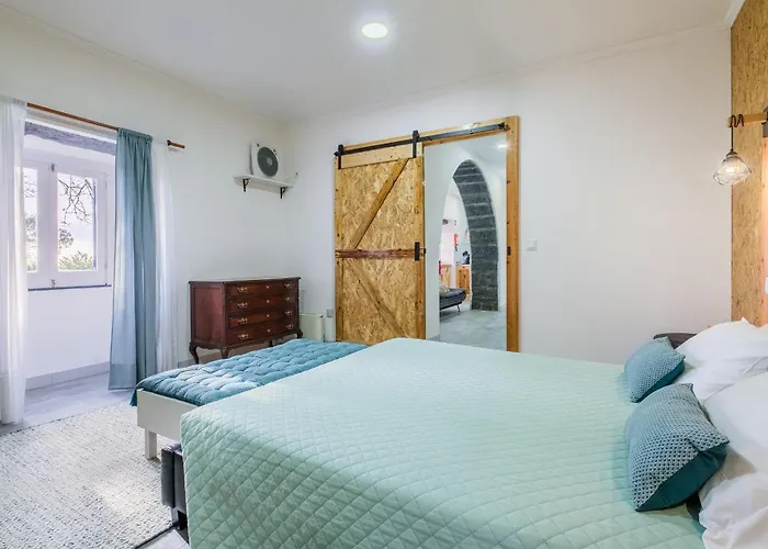 Castanheiro's Place *